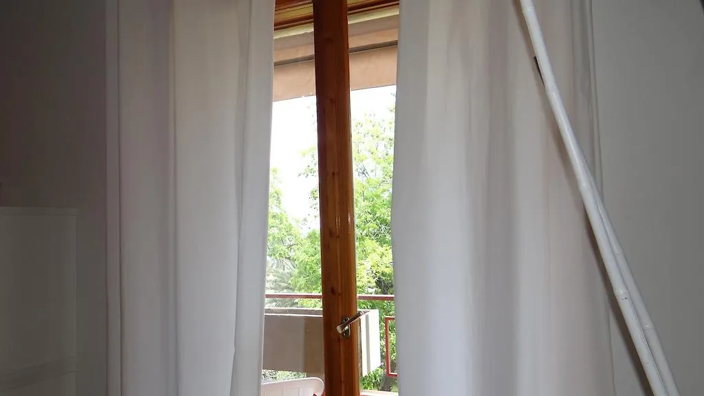 Holiday Home Family Джардини-Наксос 0*,  Италия